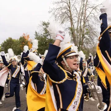 BMB homecoming parade 2024 fist pumps